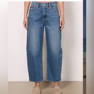 PISTOLA High Waist  Barrel Leg ELI VENICE ANKLE JEANS in New Condition. Size 31